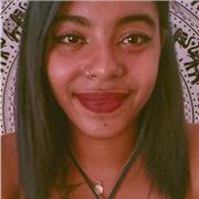 Graduada en Comunicación Audiovisual con idiomas da clases particulares en todas las materias de primaria, ESO y Bachillerato